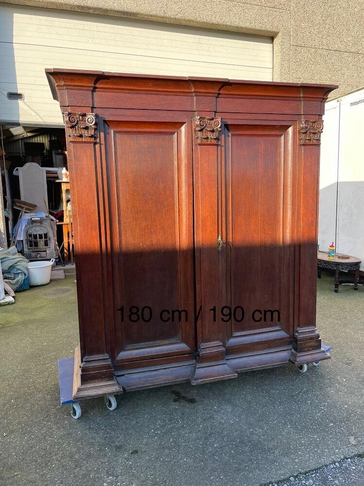 Armoire 17ème réf 43/22