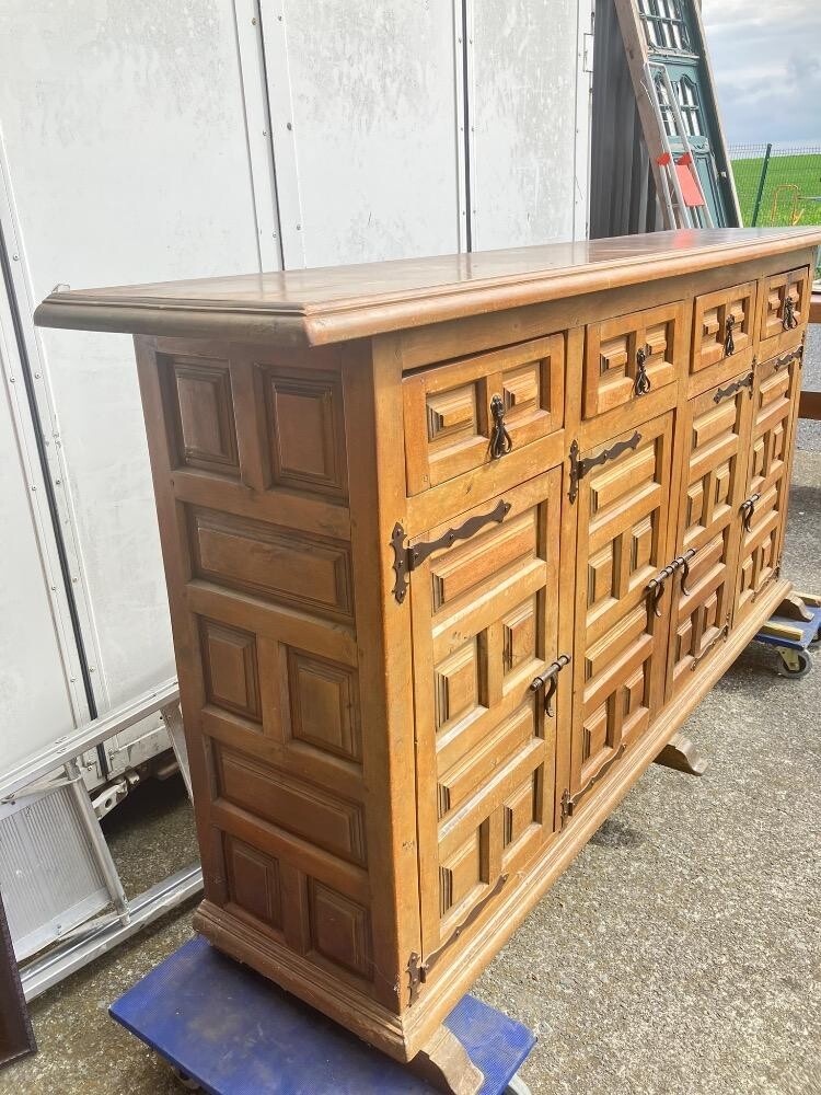 Dressoir espagnol 