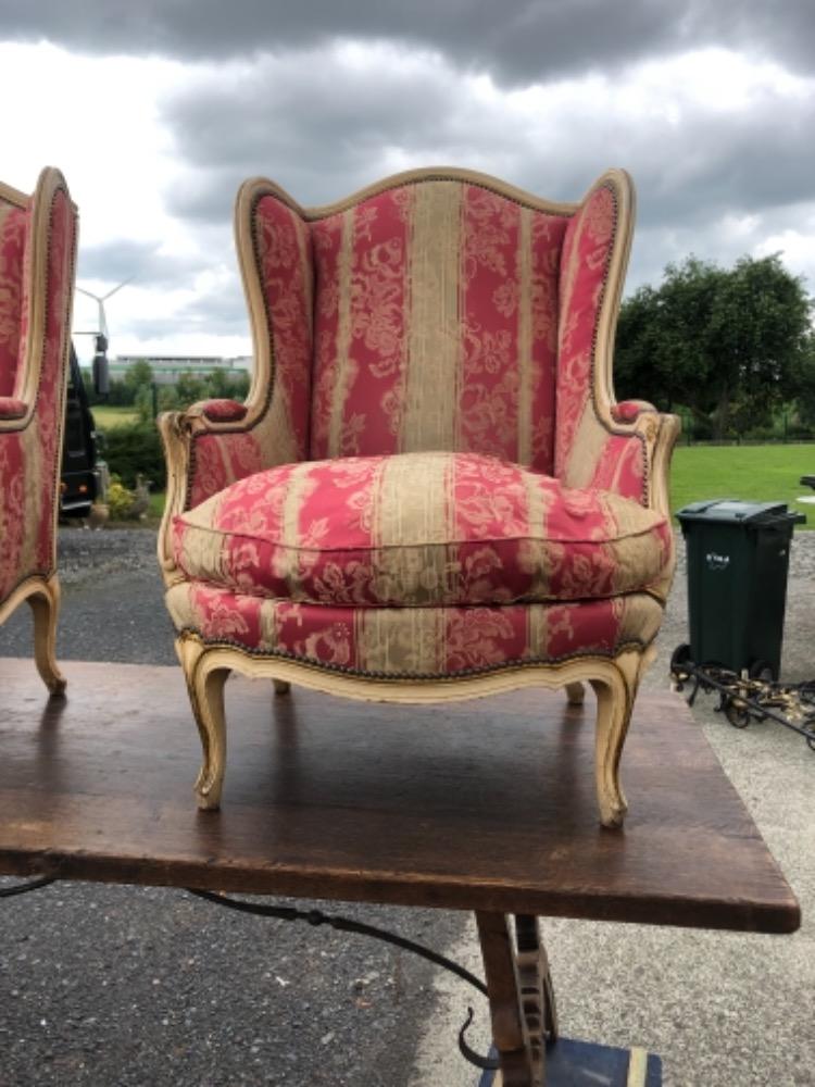 Paire de fauteuils louis XV réf 683 