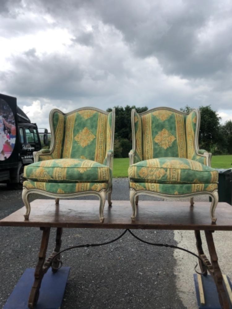 Paire de fauteuils Louis XV réf 684 