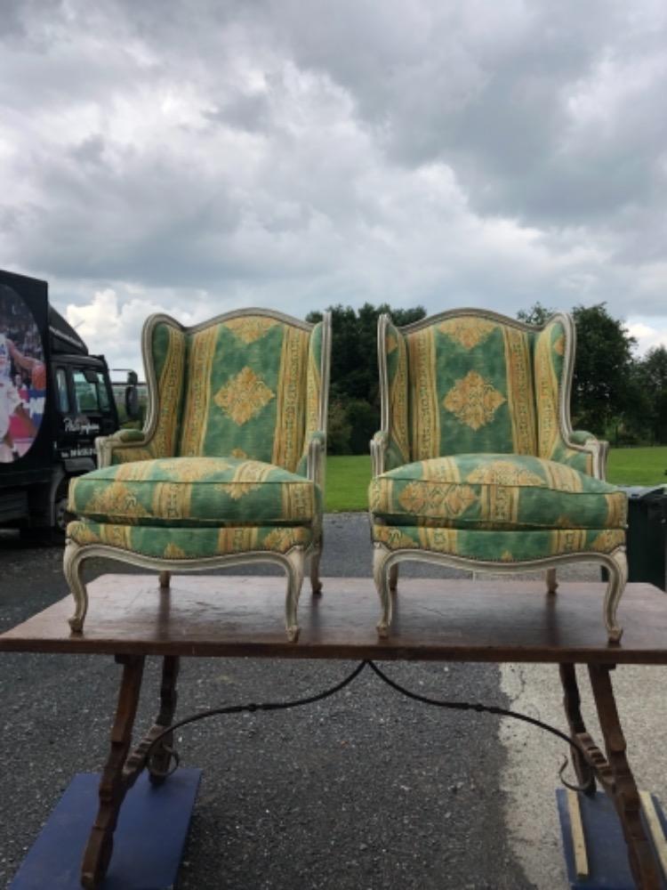 Paire de fauteuils Louis XV réf 684 