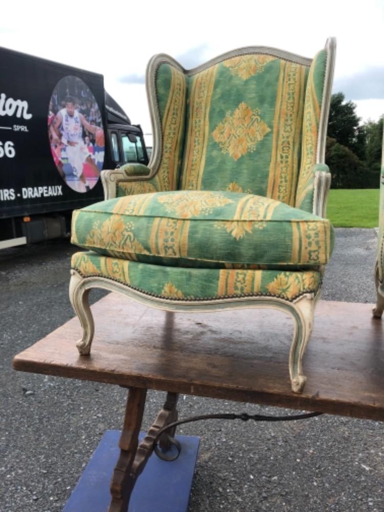 Paire de fauteuils Louis XV réf 684 