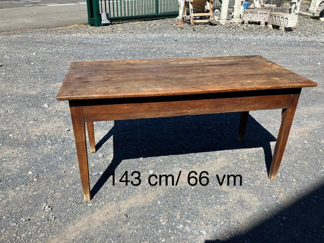 Table de ferme réf 47/22